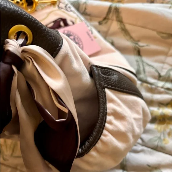 Juicy Couture Brown and Pink Daydreamer Tote Shoulder Bag - Picture 13 of 16